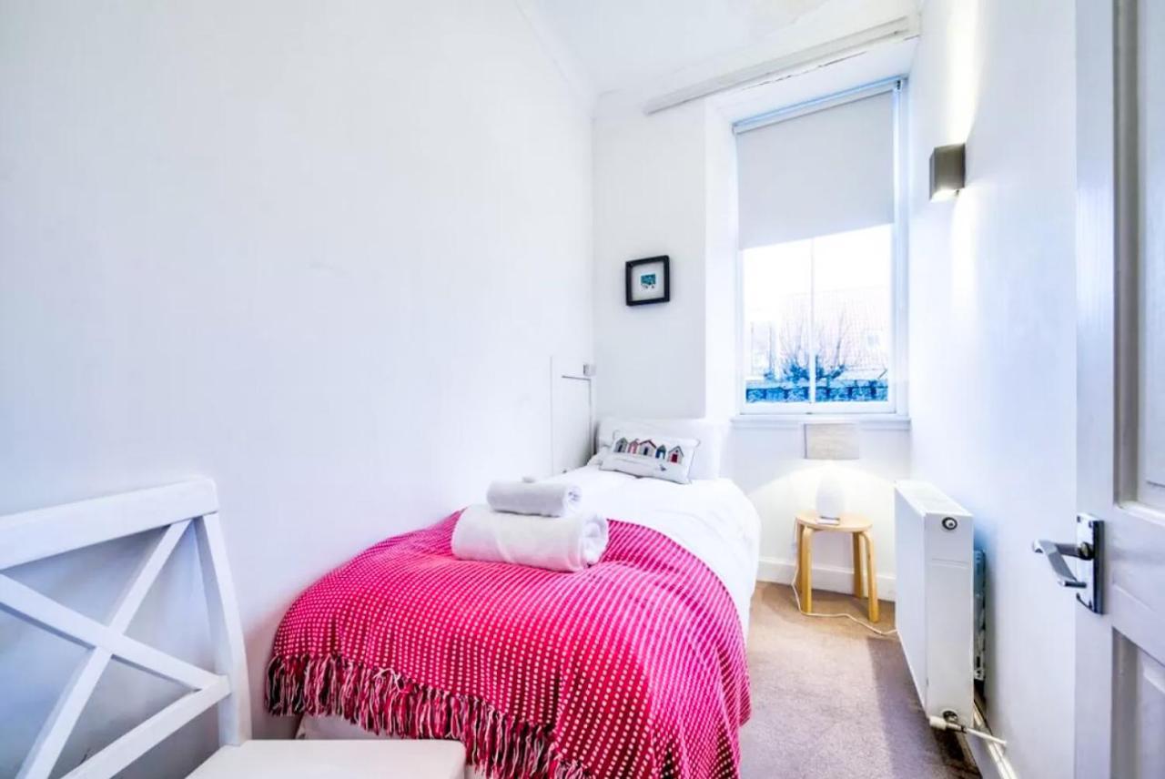 Unique Seaside Apartment, Central North Berwick Esterno foto